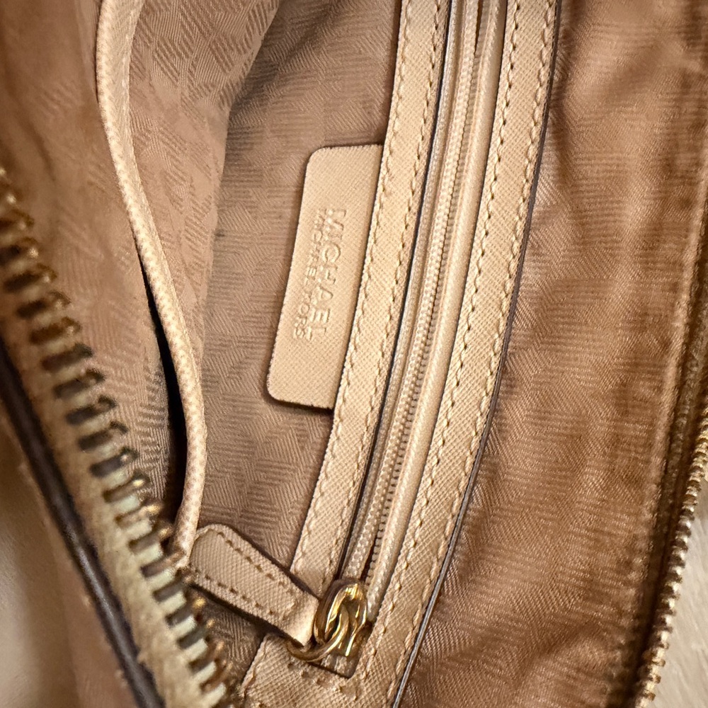 Michael Kors Tan Crossbody Bag - Picture 3 of 3